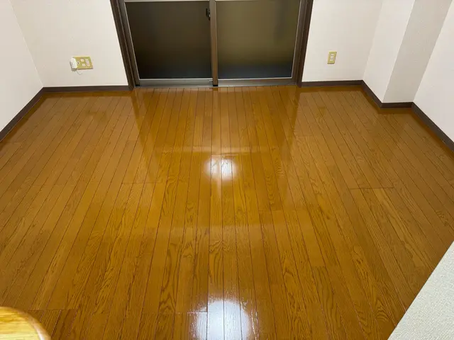 自社スタッフによる丁寧な作業でお客様目線のサービスをお約束サービスの画像