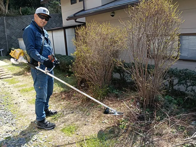 【安心の法人店舗】◉地域密着◉女性スタッフ在籍◉草刈りから伐採まで臨機応変に対応サービスの画像
