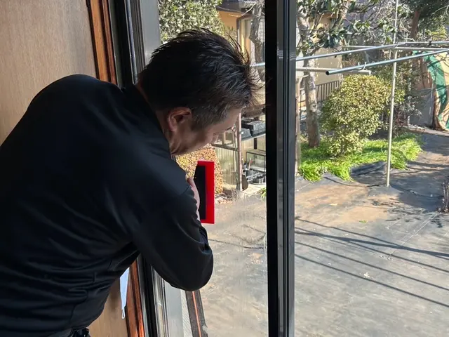 100件以上の実績！フィルム施工士が対応！◎防犯フィルム在庫ありサービスの画像