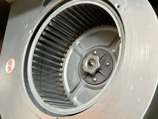 地域最安値！換気扇（レンジフードタイプ）清掃　損害保険加入済みで安心◎サービスの画像