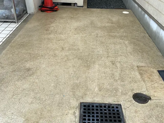 ☆駐車場高圧洗浄☆お任せ下さい！！サービスの画像