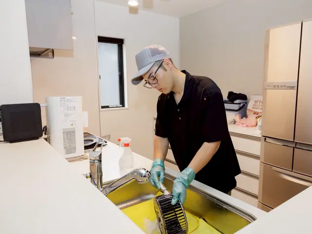 【即日対応◎】プロの徹底レンジフード清掃｜油汚れを根こそぎ除去！サービスの画像