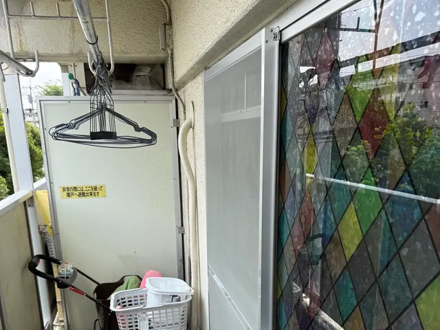 27年の経験と実績！網戸の新規制作もいたします！網戸レールの写真をおねがいしますサービスの画像