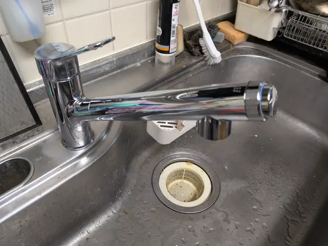 キッチン水栓交換サービスの画像