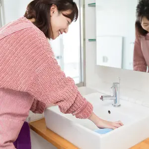 洗面所の鏡の掃除の仕方を教えて くらしのマーケットマガジン