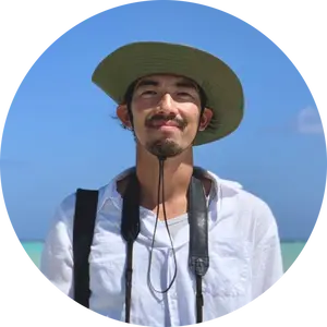 無人島のようなビーチや南国感たっぷりなロケーションを島photoが紹介します 島photoの出張撮影 カメラマン ウェディングフォト くらしのマーケット