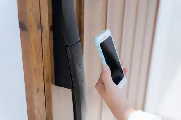 玄関ドアの交換