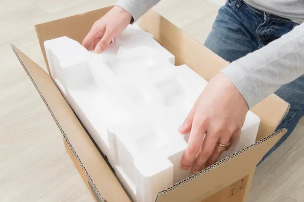 「梱包用、冷蔵用箱」などの大きな塊タイプの発泡スチロール