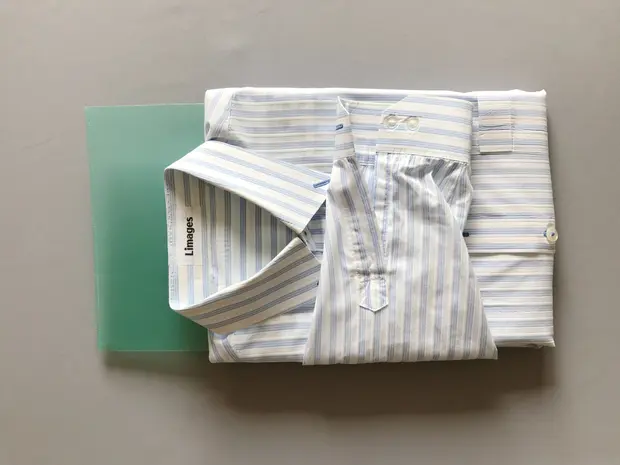 早い 綺麗 クリアファイルを使ったワイシャツのたたみ方 くらしのマーケットマガジン