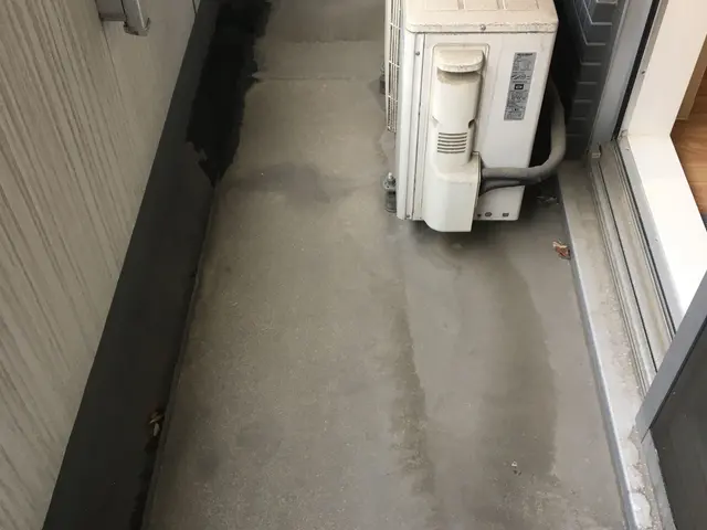 10 4 予約可 ベランダだって家の一部 換気扇や浴室と同様に掃除して下さいね クリーンライフパートナーのベランダ バルコニークリーニング くらしのマーケット