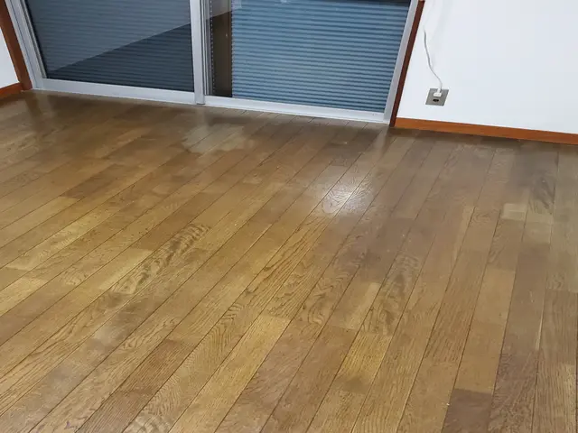 上貼り施工で解体費用 廃材費用がほぼかからないから 低料金 K Reハウスのフローリング張替え くらしのマーケット