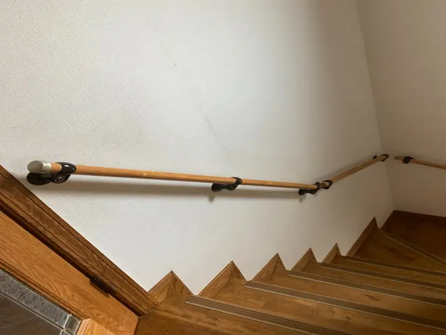 階段 トイレ 浴室の手摺取付 株式会社ジョブハウスの手すり取り付け くらしのマーケット